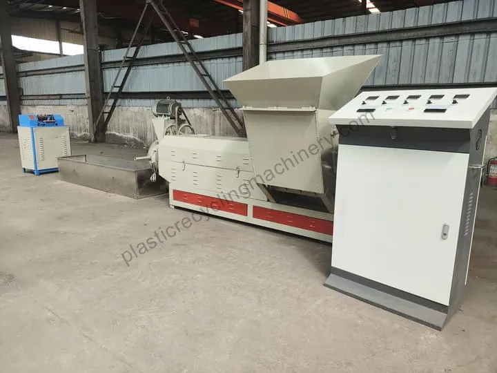 EPE foam granule machine