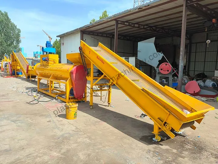 PET bottle scrap recycling plant