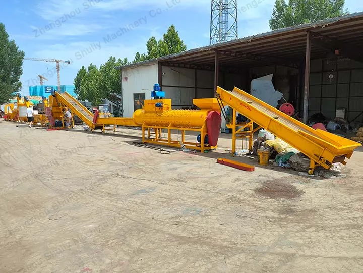 plastic bottle recycling plant