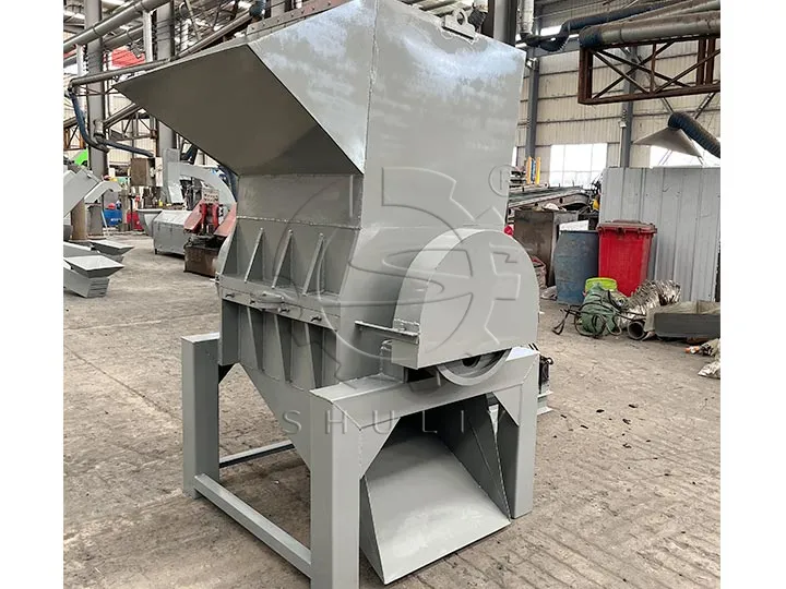 plastic recycling crusher