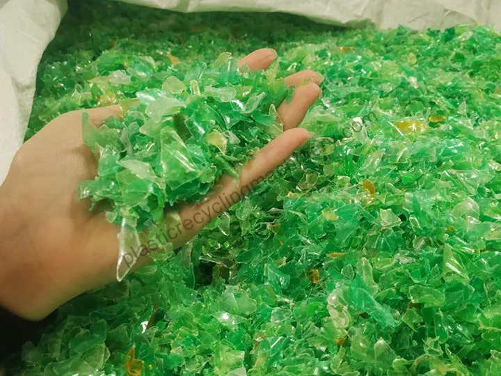 Green PET bottle flakes