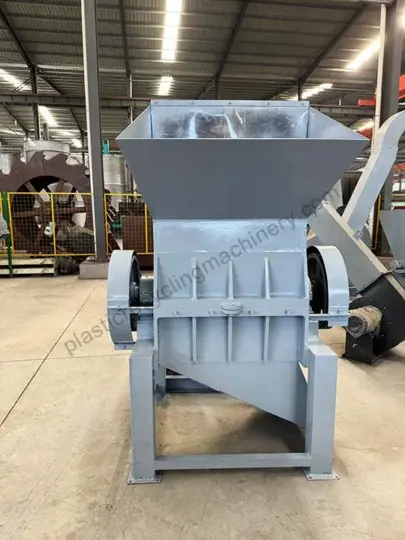 waste crushing machine