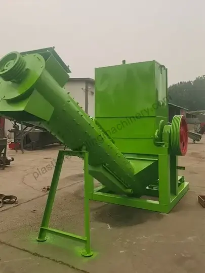 Plastikzerkleinerungsmaschine