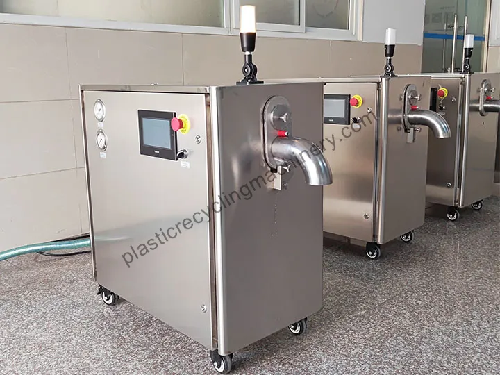 dry ice pellet machine