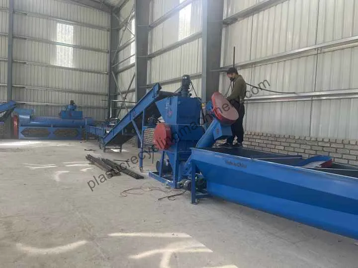 plastic recycling equipment
